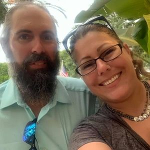 Meet your Posher, Jenn